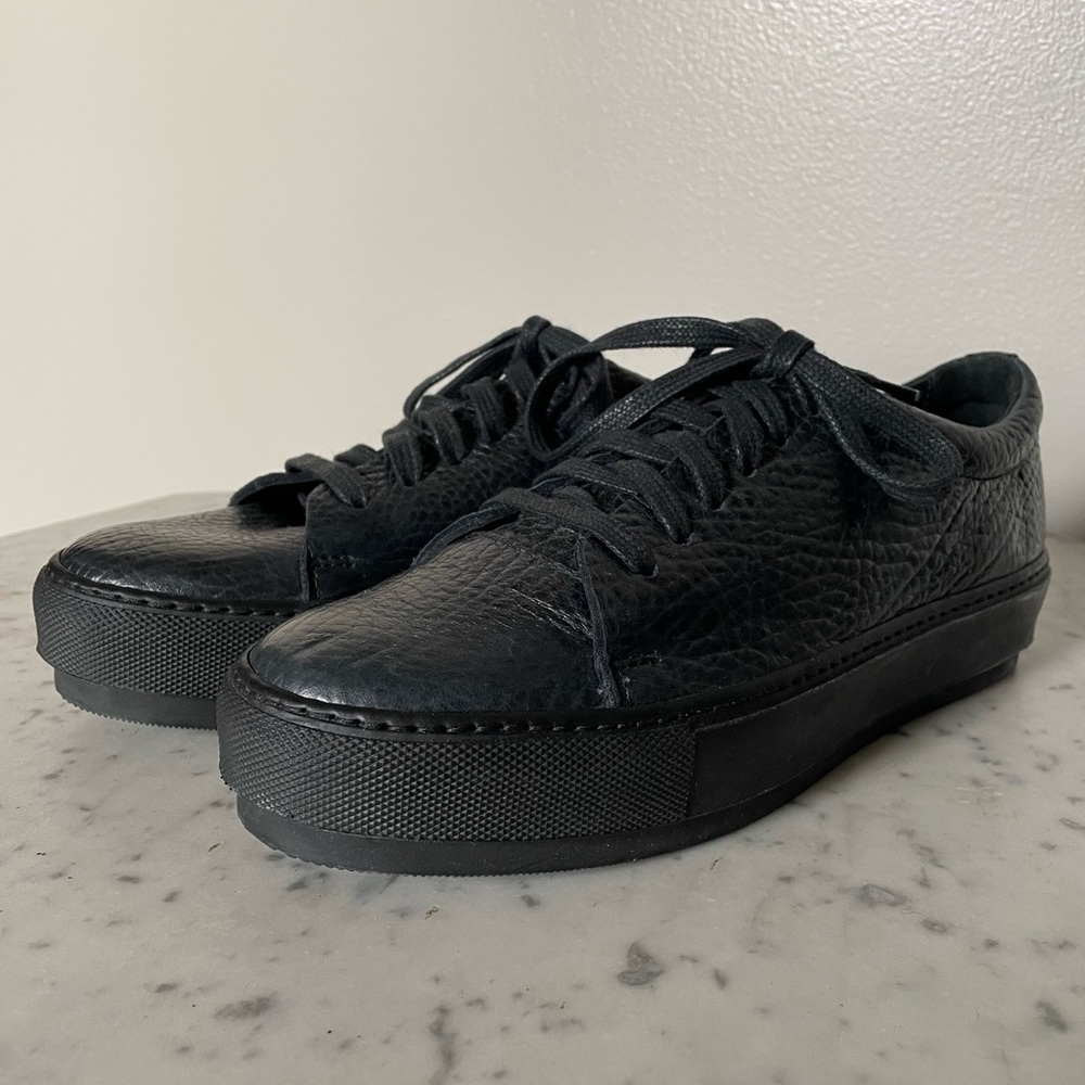 ACNE studios crackled leather platform sneaker in perfect condition. Size 38